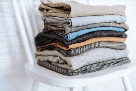 1600 watt EasyLine steam iron - ESI4017 | Electrolux Thailand